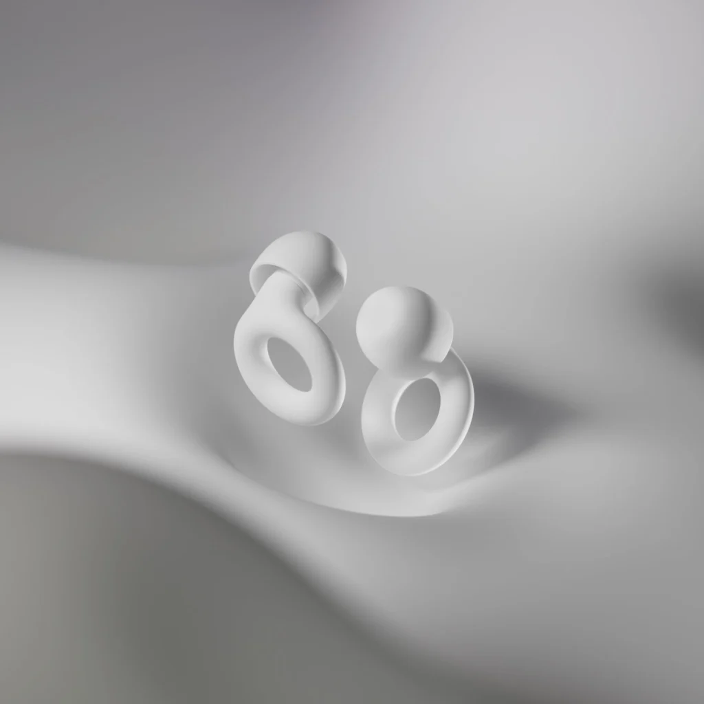 Official Loop Quiet 2 earplugs for side sleeping in noisy urban environments – reduced cabin noise on flights and city nights.